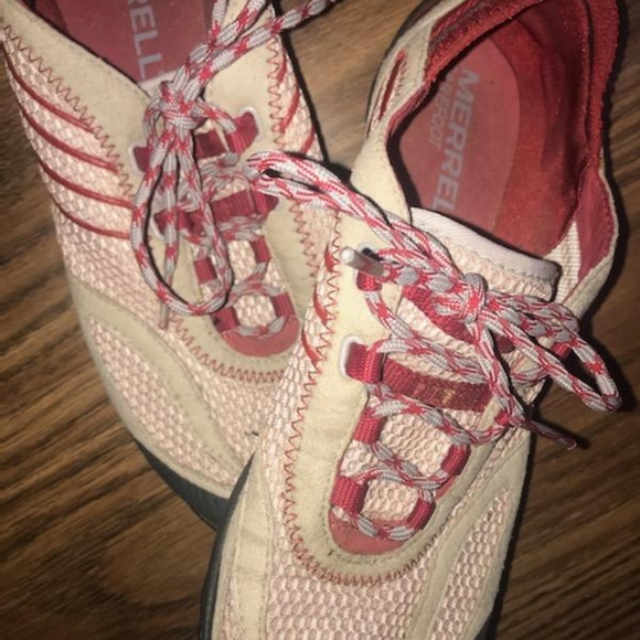 Merrell Shoes - Women's Merrell Barefoot Shoes Size 9